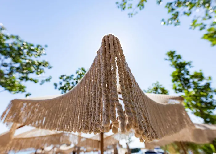 Limna Beach